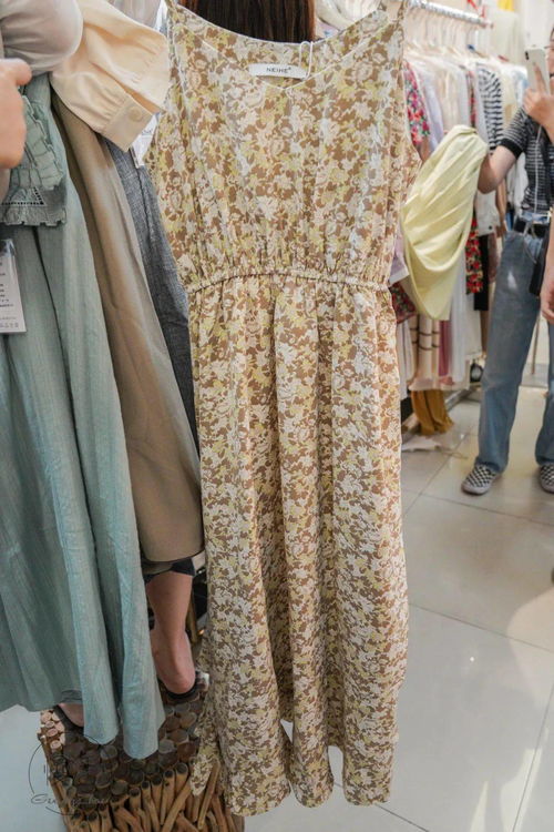 年中清倉(cāng)！服裝批發(fā)城熱賣進(jìn)行時(shí)，10元起500元一麻袋